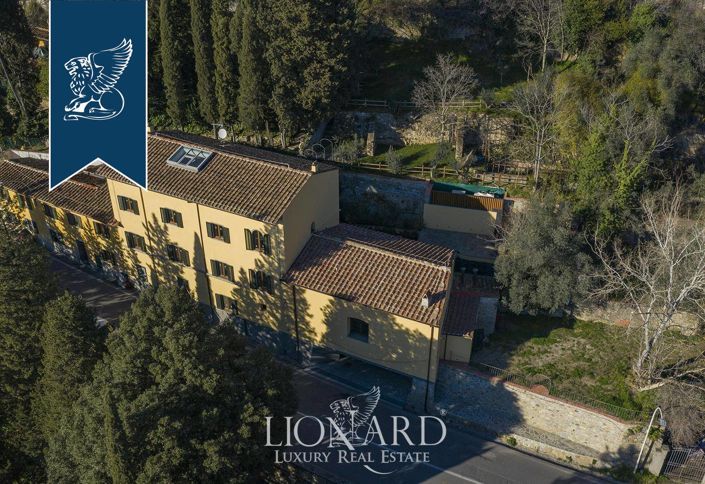 Image No.11-Villa de 8 chambres à vendre à Fiesole