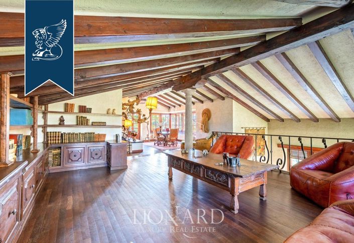 Image No.29-Villa de 4 chambres à vendre à Novara