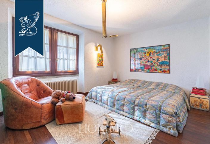 Image No.42-Villa de 4 chambres à vendre à Novara