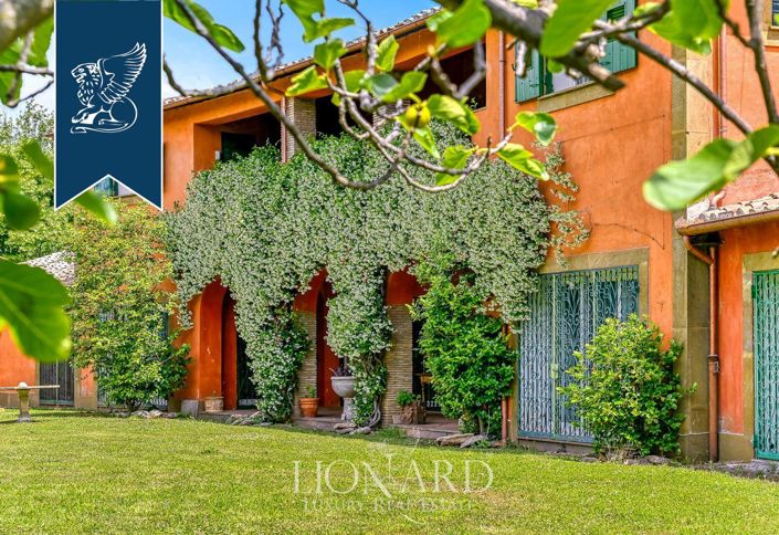 Image No.6-6 Bed Villa for sale