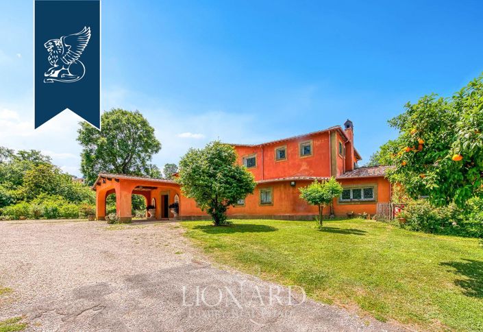 Image No.9-6 Bed Villa for sale