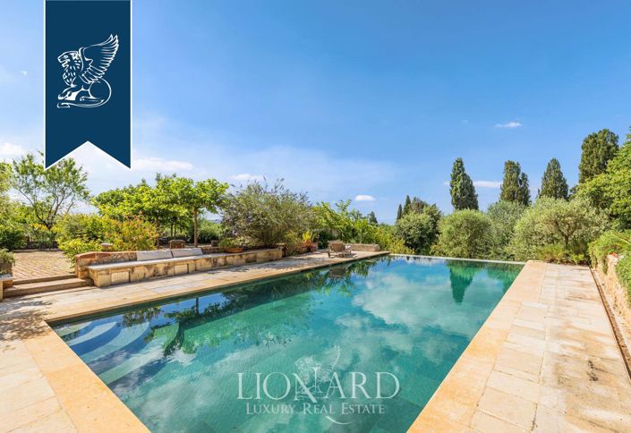 Image No.6-6 Bed Country House for sale