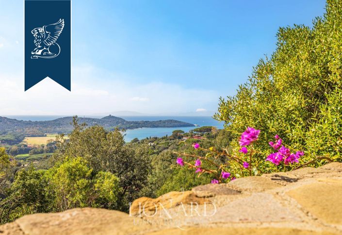 Image No.17-14 Bed Villa for sale