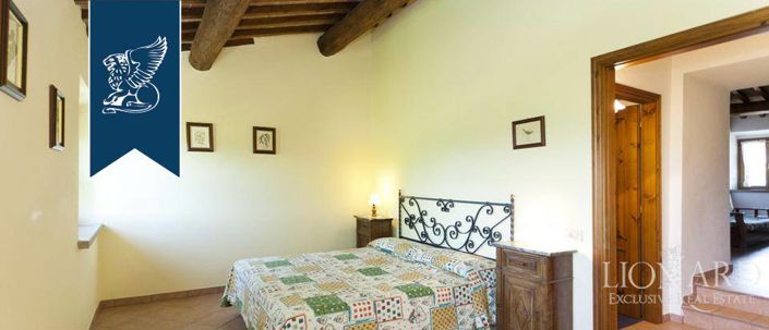 Image No.35-12 Bed Farmhouse for sale