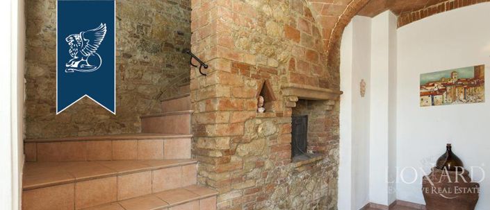 Image No.39-12 Bed Farmhouse for sale