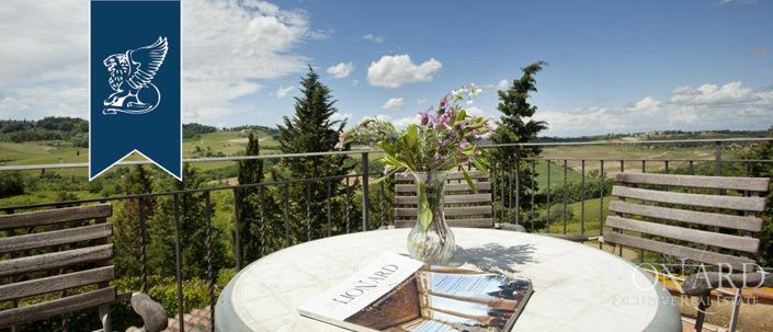 Image No.44-12 Bed Farmhouse for sale