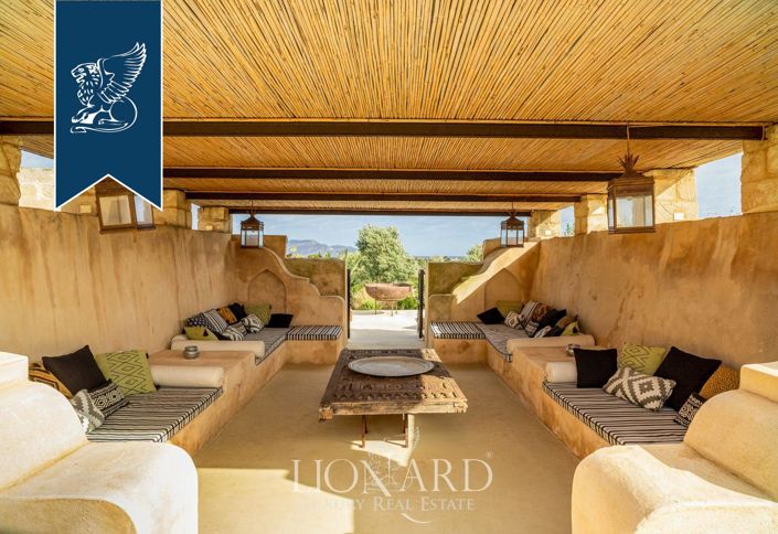 Image No.19-10 Bed Hotel for sale