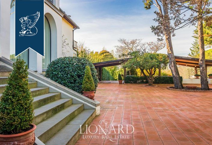 Image No.13-6 Bed Villa for sale