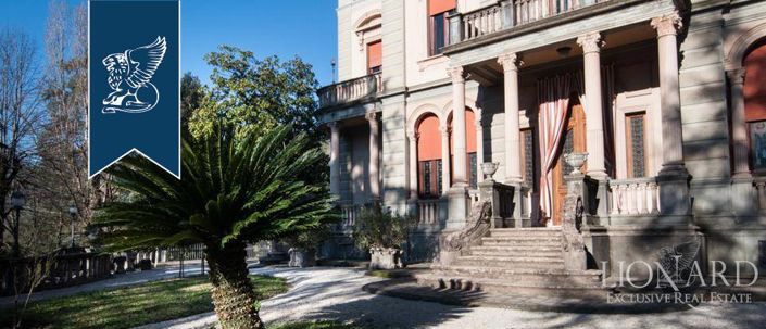 Image No.12-5 Bed Villa for sale