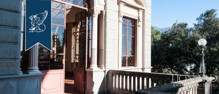 Image No.51-5 Bed Villa for sale