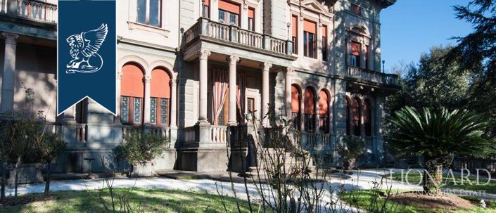 Image No.9-5 Bed Villa for sale