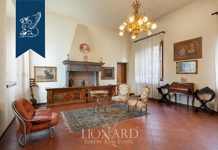 Image No.29-10 Bed Property for sale