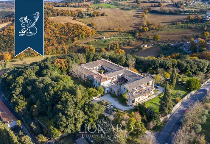 Image No.2-10 Bed Villa for sale