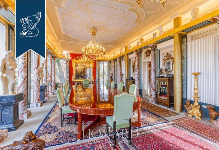 Image No.5-8 Bed Villa for sale