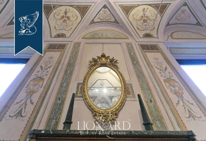 Image No.54-30 Bed Villa for sale