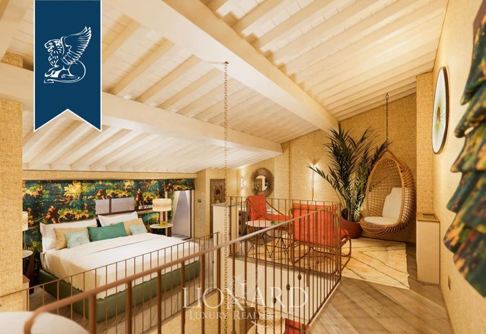 Image No.19-14 Bed Hotel for sale