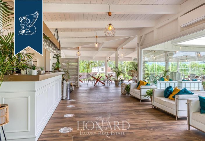 Image No.16-28 Bed Villa for sale