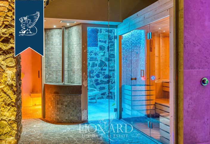 Image No.38-28 Bed Villa for sale