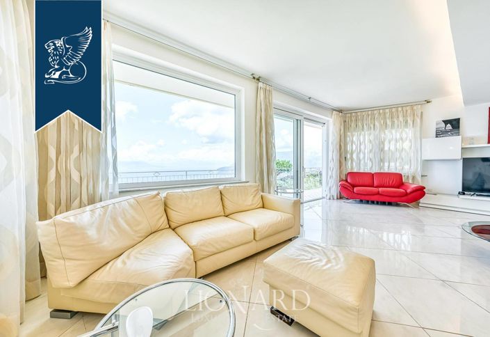 Image No.12-5 Bed Villa for sale