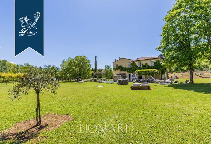 Image No.17-5 Bed Country House for sale