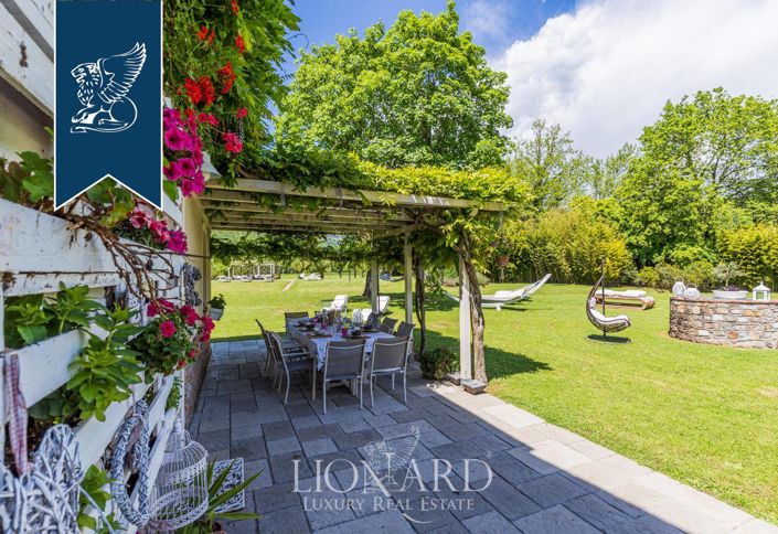 Image No.24-5 Bed Country House for sale