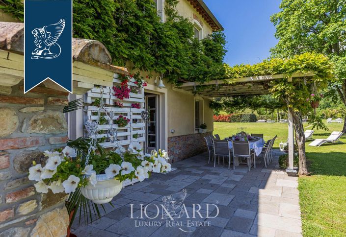 Image No.25-5 Bed Country House for sale