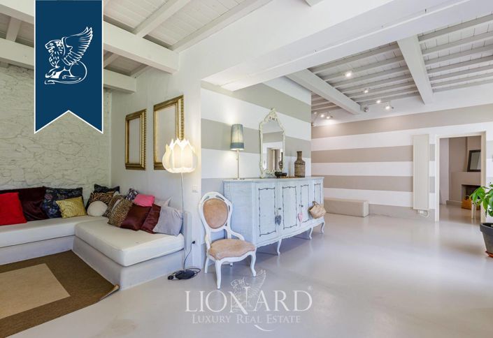 Image No.42-5 Bed Country House for sale