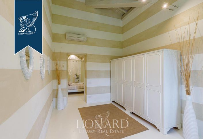 Image No.48-5 Bed Country House for sale