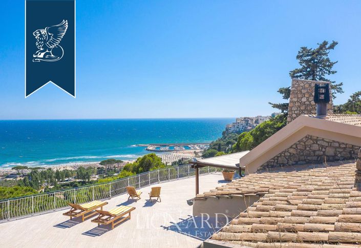 Image No.24-7 Bed Villa for sale