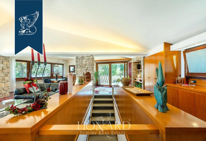 Image No.36-7 Bed Villa for sale