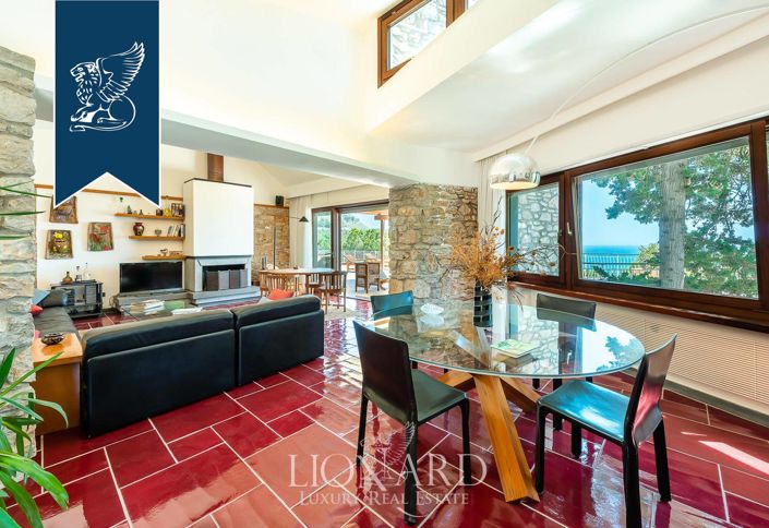 Image No.39-7 Bed Villa for sale