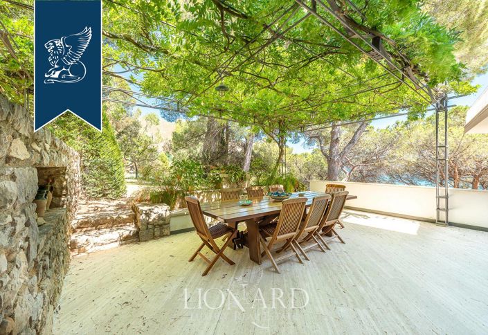 Image No.54-7 Bed Villa for sale