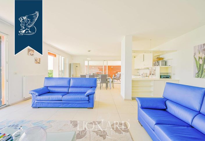 Image No.19-7 Bed Villa for sale