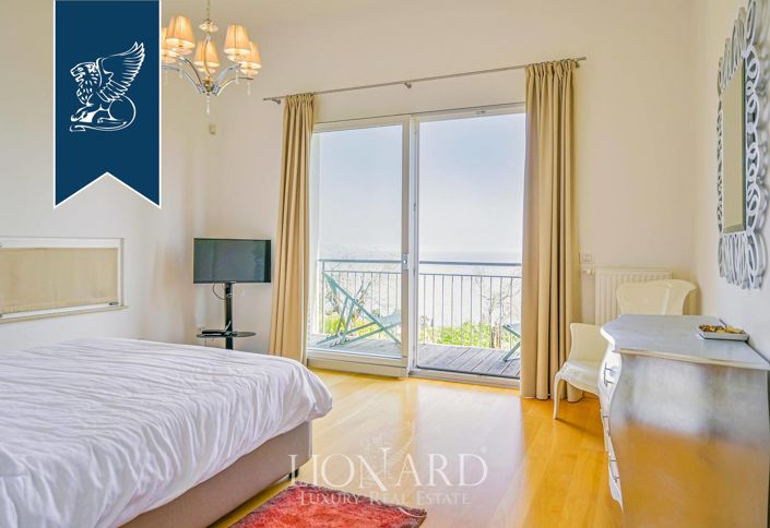 Image No.24-7 Bed Villa for sale