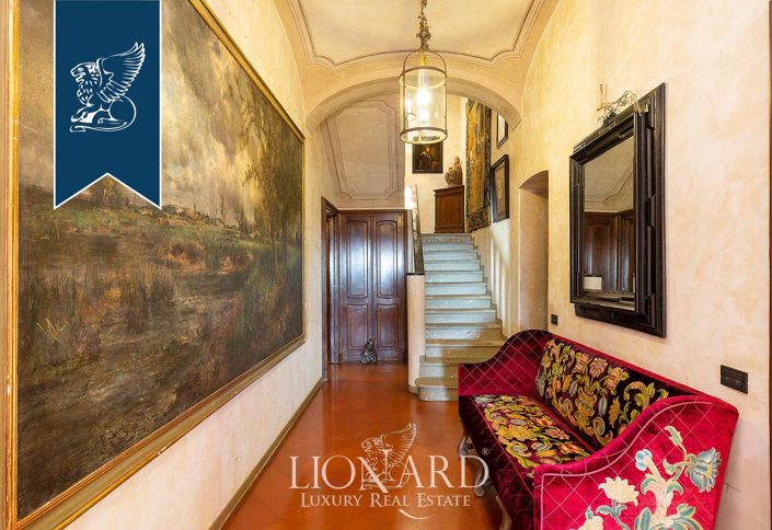 Image No.21-8 Bed Villa for sale