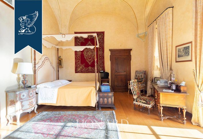 Image No.26-8 Bed Villa for sale