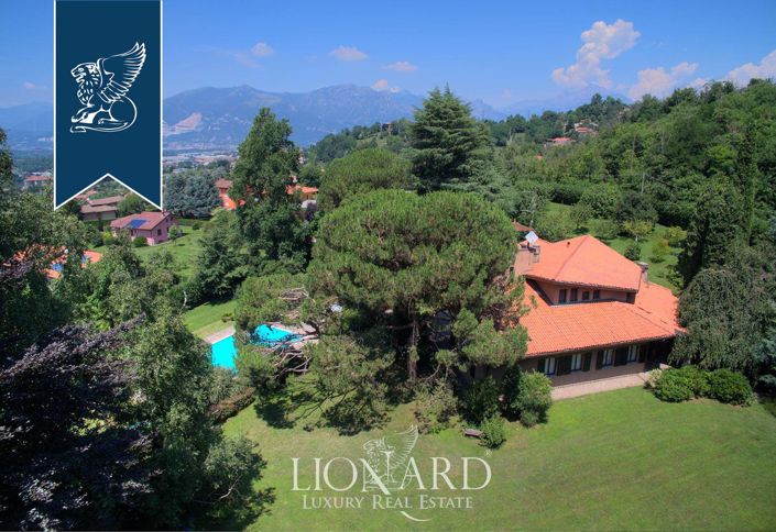 Image No.26-5 Bed Villa for sale