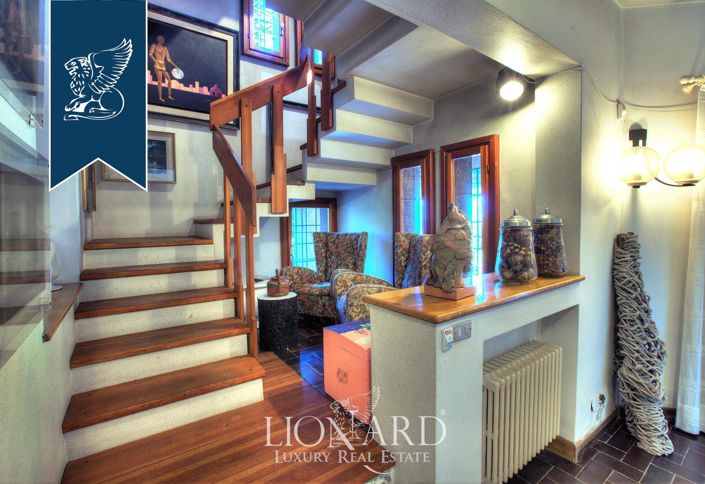 Image No.41-5 Bed Villa for sale