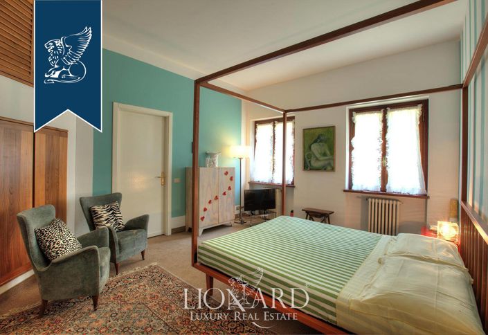 Image No.42-5 Bed Villa for sale