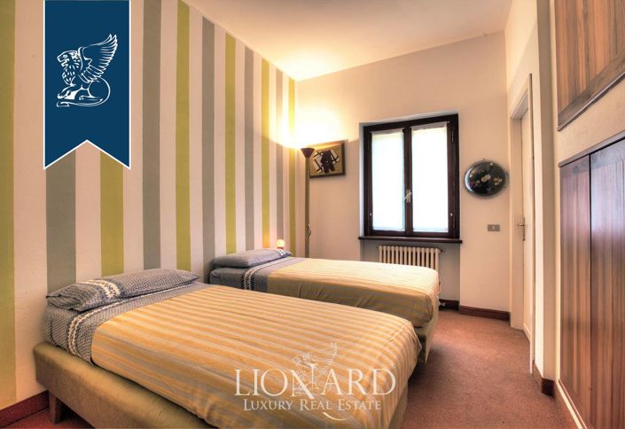 Image No.44-5 Bed Villa for sale