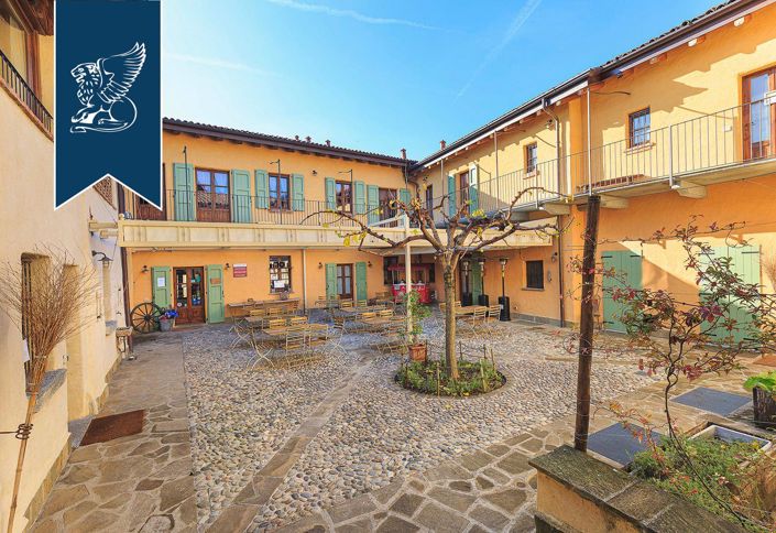 Image No.10-10 Bed Hotel for sale