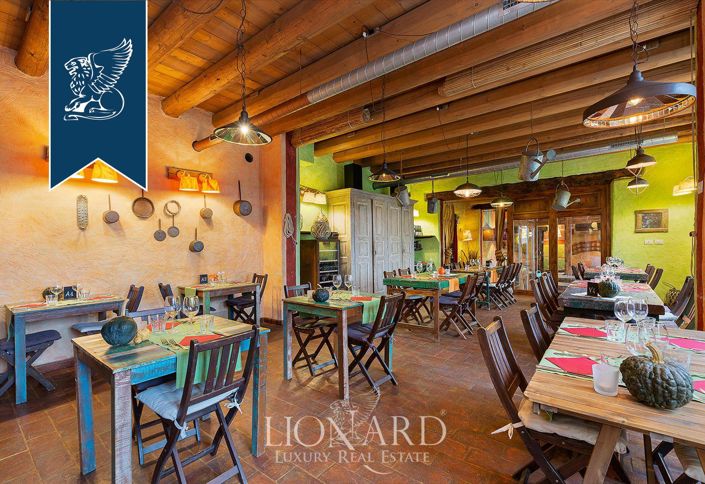 Image No.21-10 Bed Hotel for sale