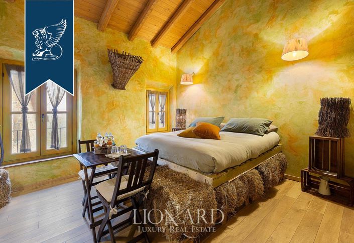 Image No.38-10 Bed Hotel for sale