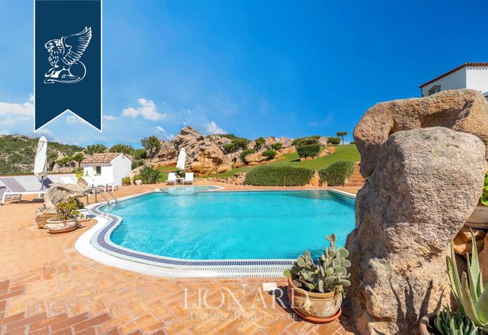 Image No.16-8 Bed Villa for sale