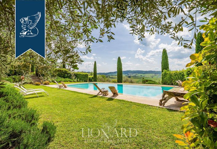 Image No.2-8 Bed Hotel for sale