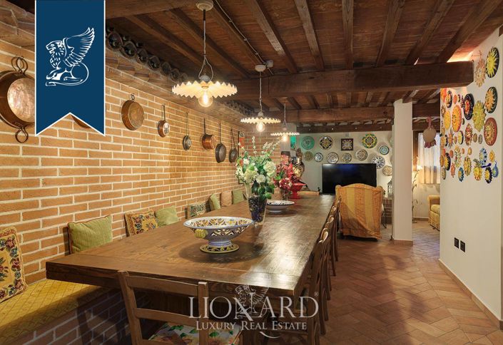 Image No.20-Villa de 8 chambres à vendre à Cecina