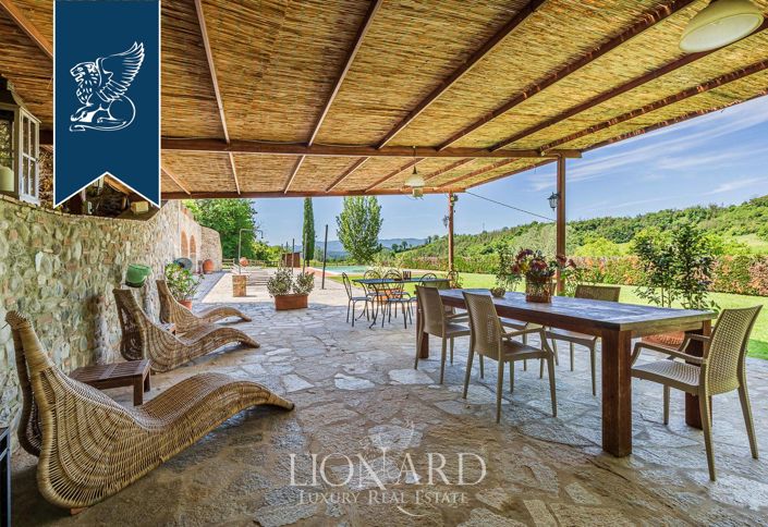 Image No.31-22 Bed Farmhouse for sale