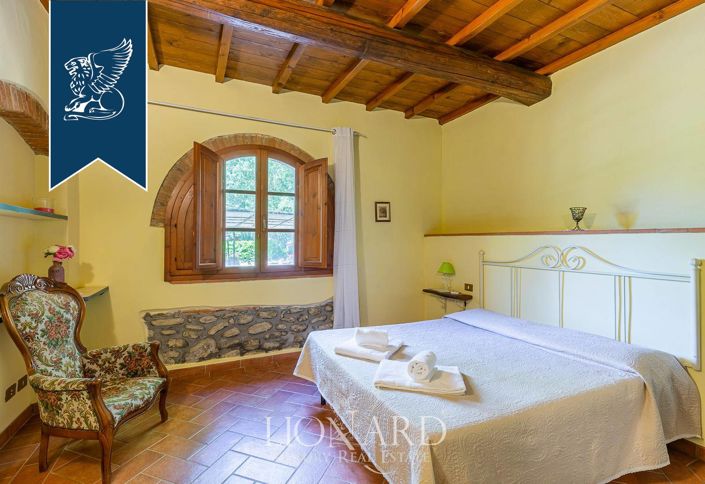 Image No.59-22 Bed Farmhouse for sale