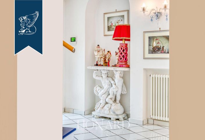 Image No.14-Villa de 5 chambres à vendre à Naples