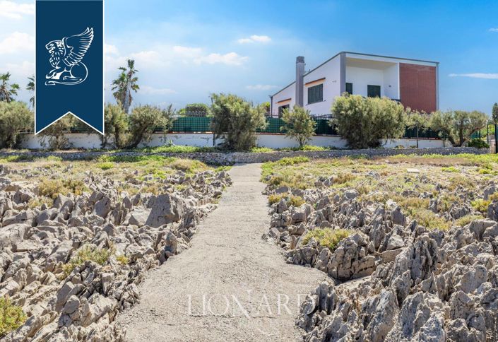 Image No.11-6 Bed Villa for sale